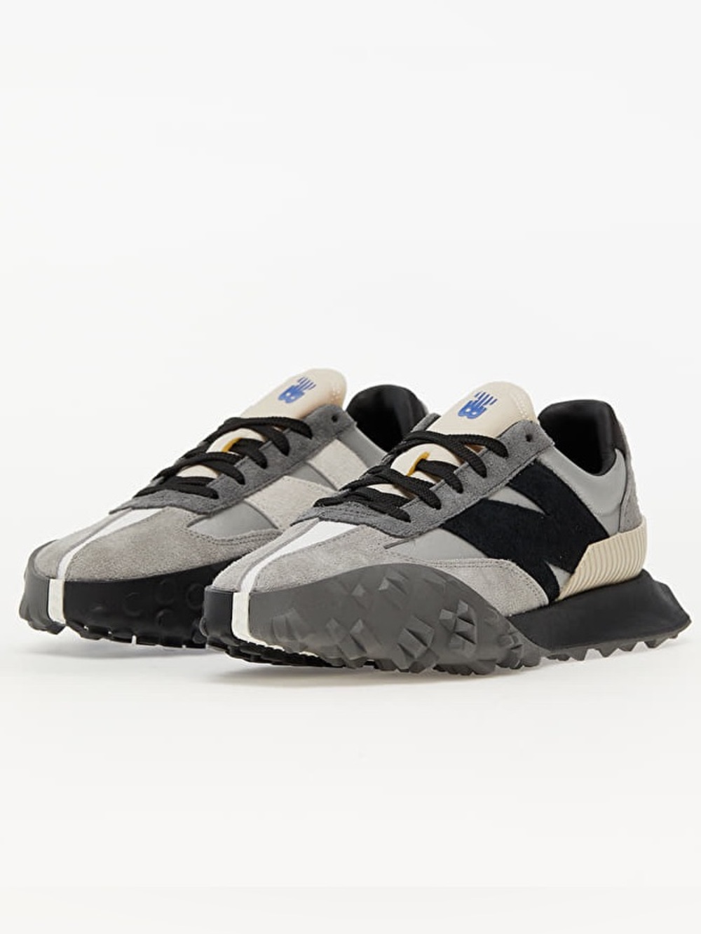 New Balance XC-72 Castlerock sneakers striking black logo y2k retro SZ 8 EUC
